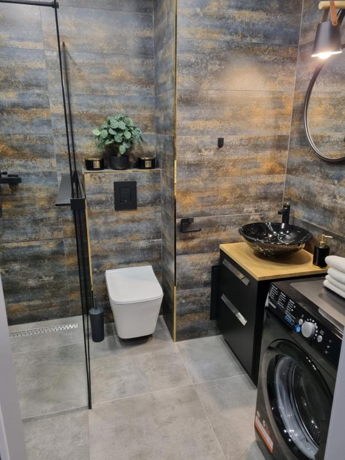 T18 Port Apartment *